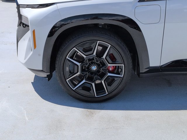 Used 2025 BMW XM AWD/4WD image 24