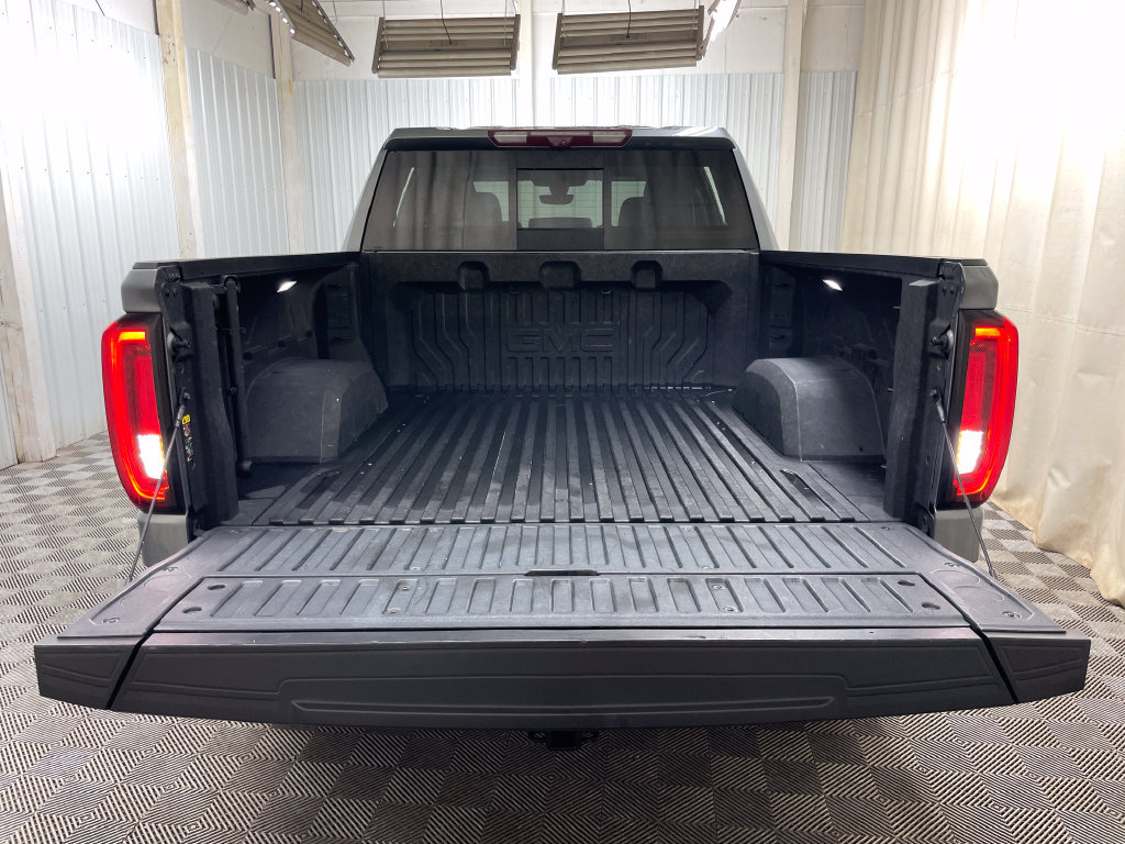 Certified 2022 GMC Sierra 1500 AT4 w/ AT4 Premium Package AWD/4WD image 47