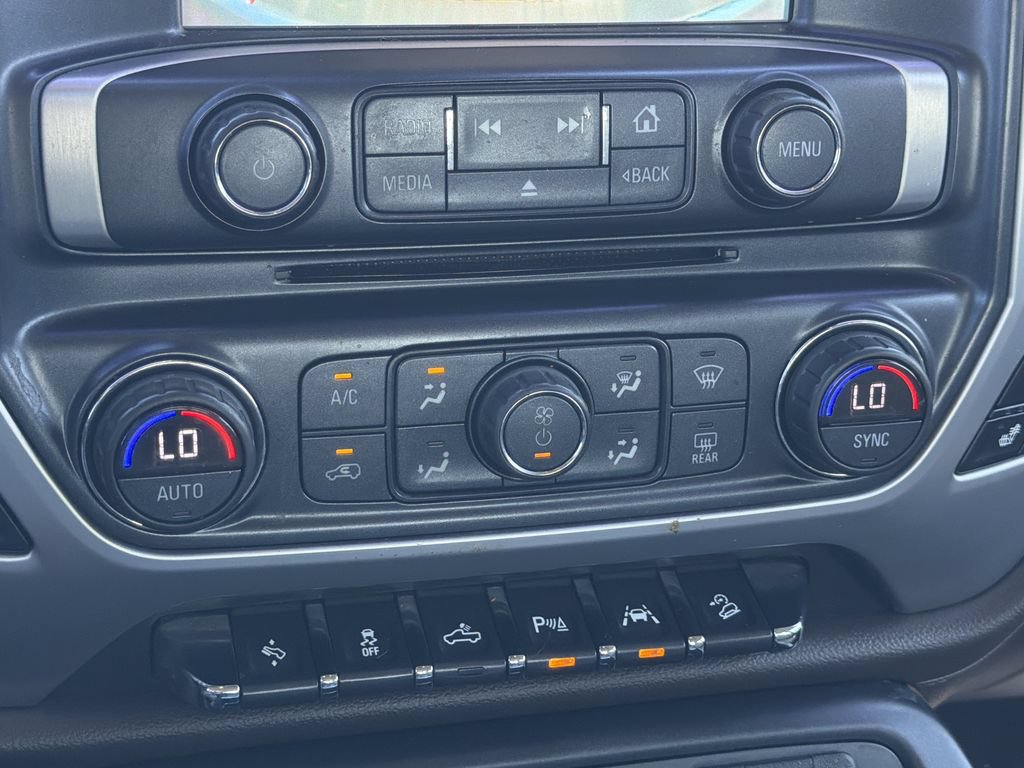 Used 2018 GMC Sierra 1500 SLT AWD/4WD image 22