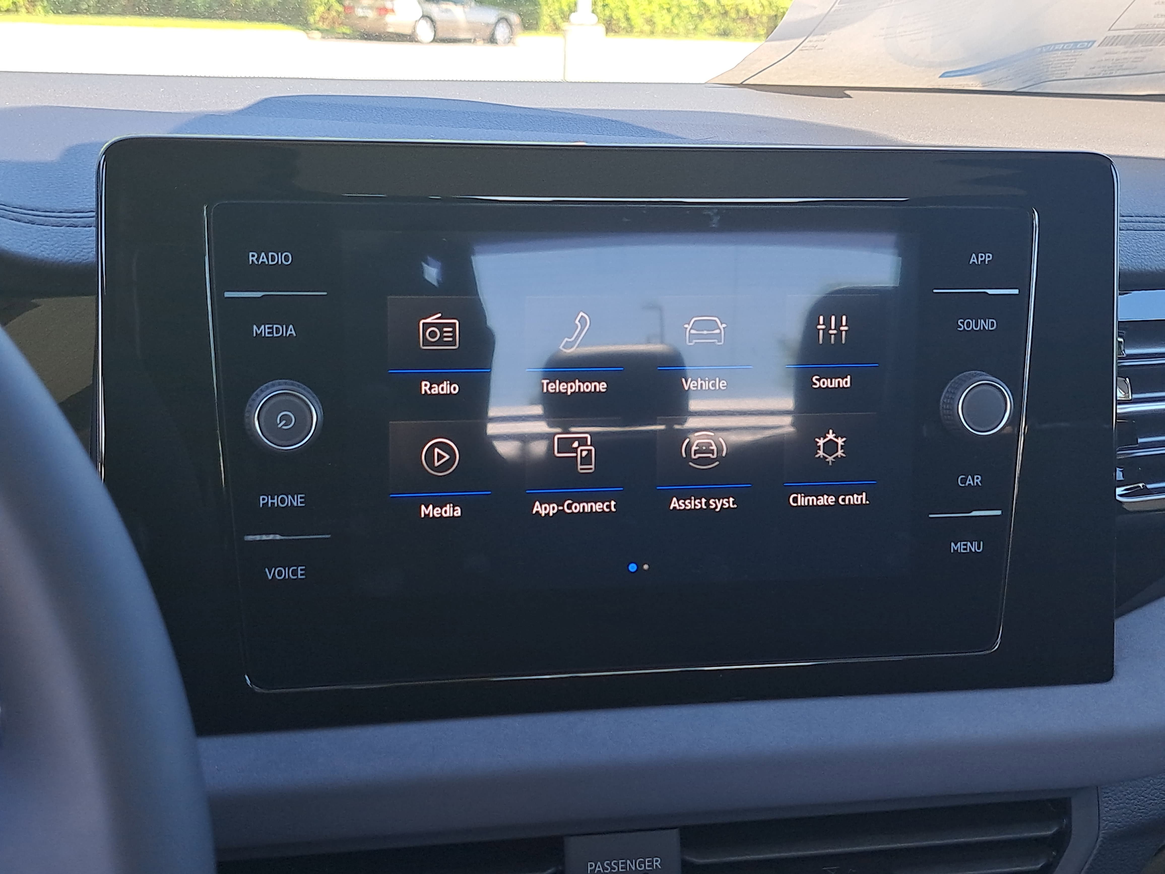 New 2026 Volkswagen Jetta SE FWD image 21
