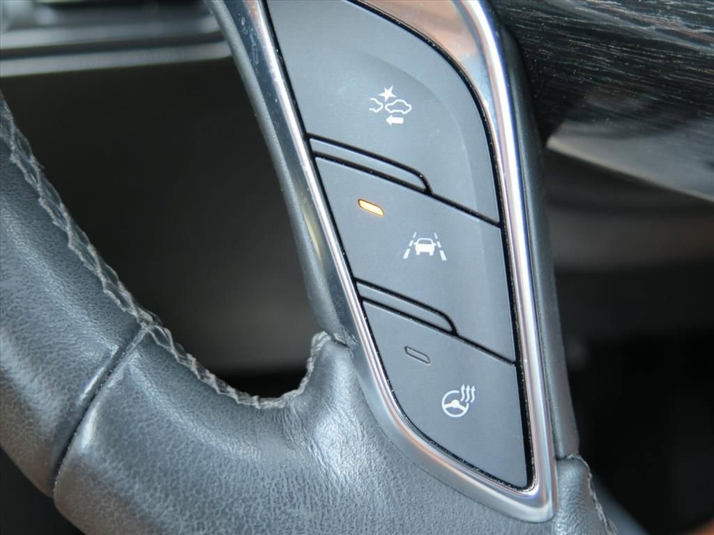 Used 2023 Cadillac XT5 Premium Luxury w/ Technology Package image 18