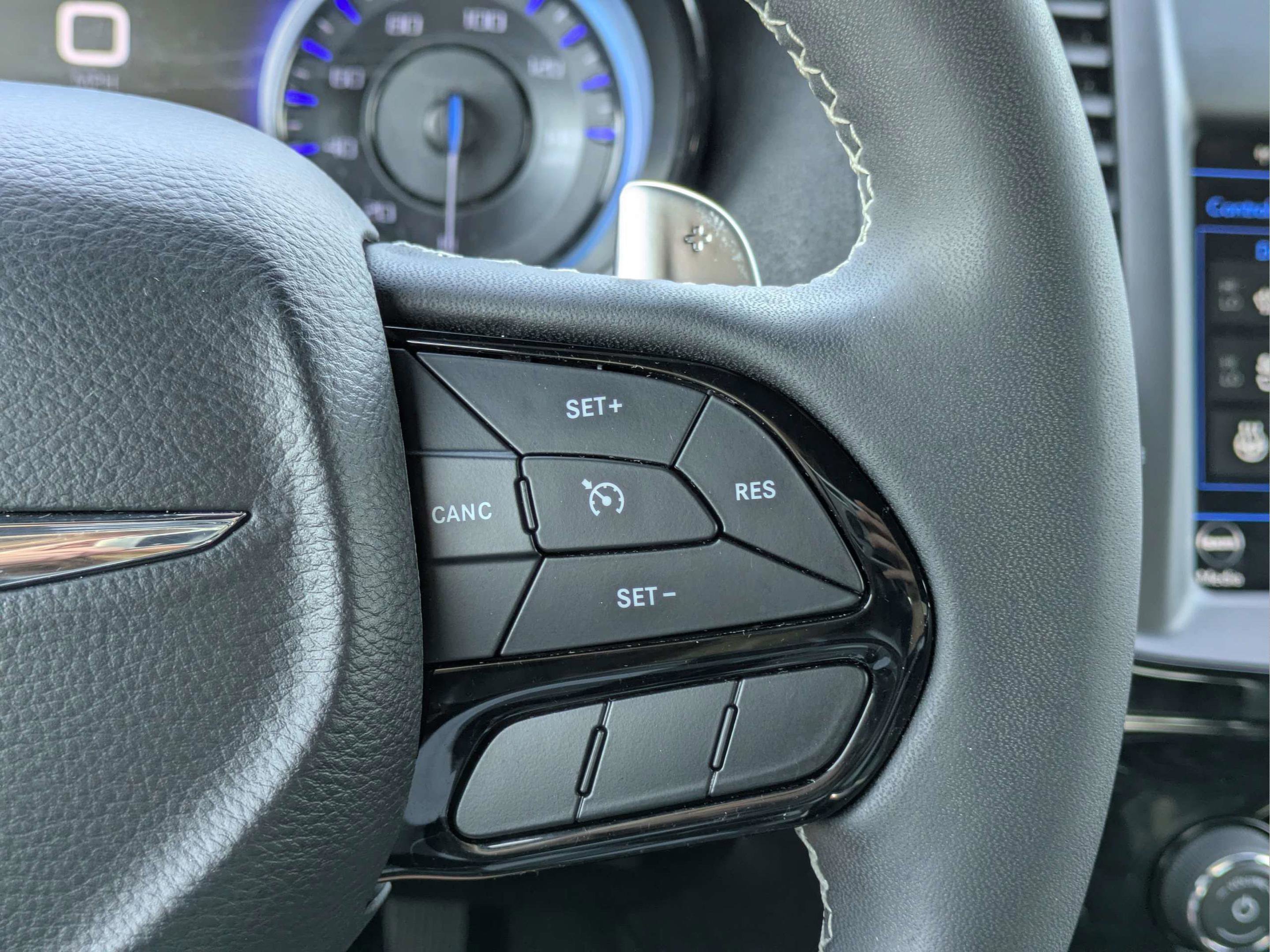 Used 2022 Chrysler 300 S w/ Comfort Group image 28