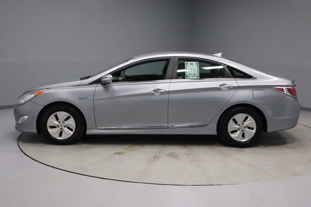 Used 2014 Hyundai Sonata Hybrid image 10