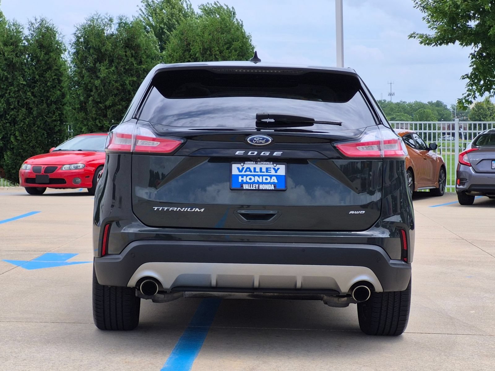 Used 2022 Ford Edge Titanium w/ Equipment Group 301A AWD/4WD image 7