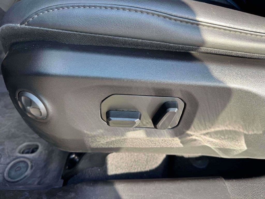 Used 2024 Jeep Wrangler High Altitude AWD/4WD image 18
