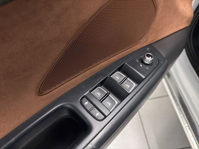 Used 2015 Audi A8 L 4.0T image 13