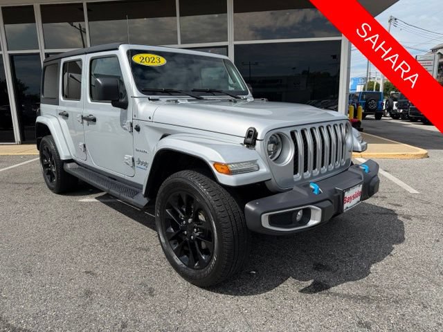 Used 2023 Jeep Wrangler Unlimited Sahara w/ Cold Weather Group AWD/4WD image 4