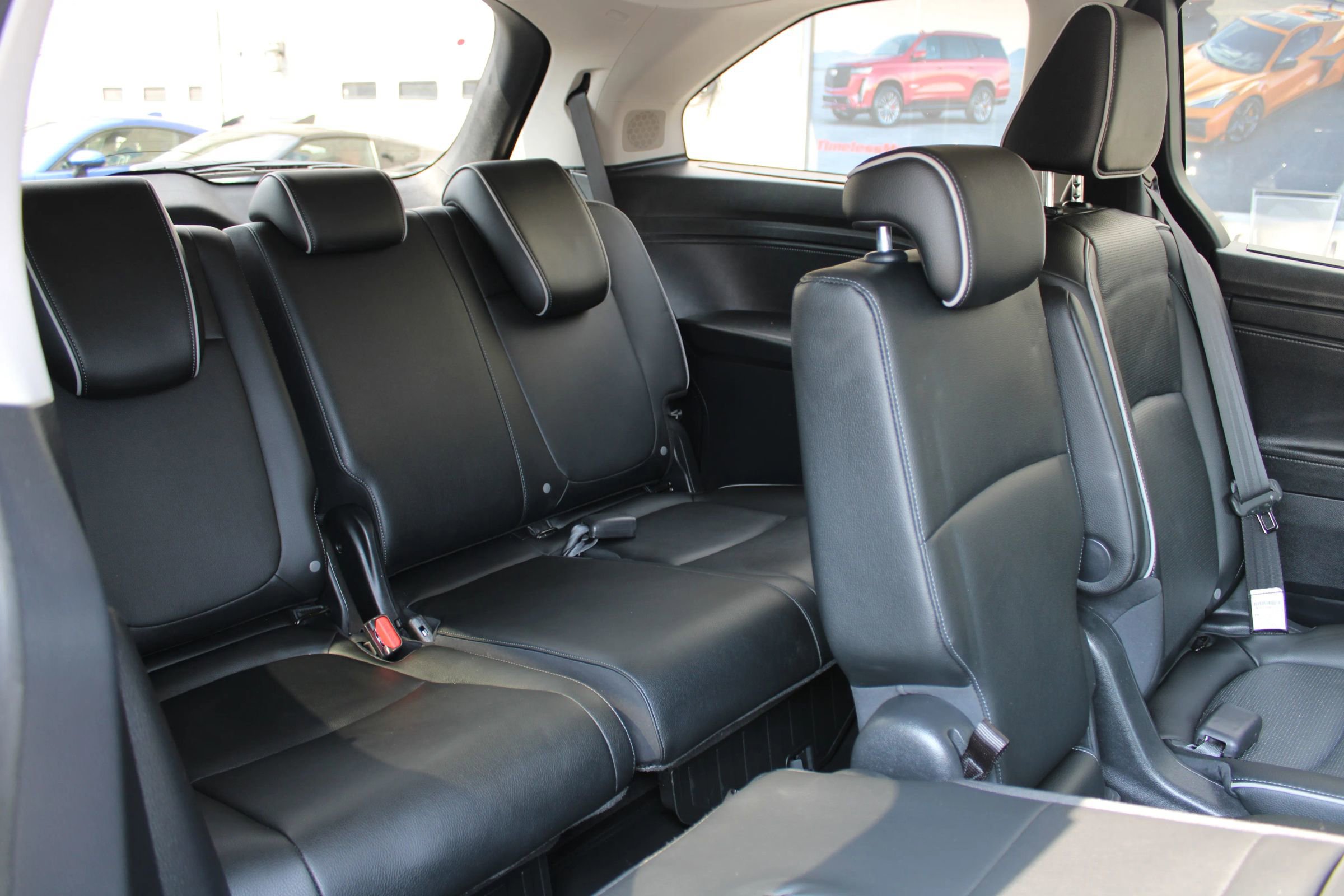 Used 2025 Honda Odyssey Elite image 17