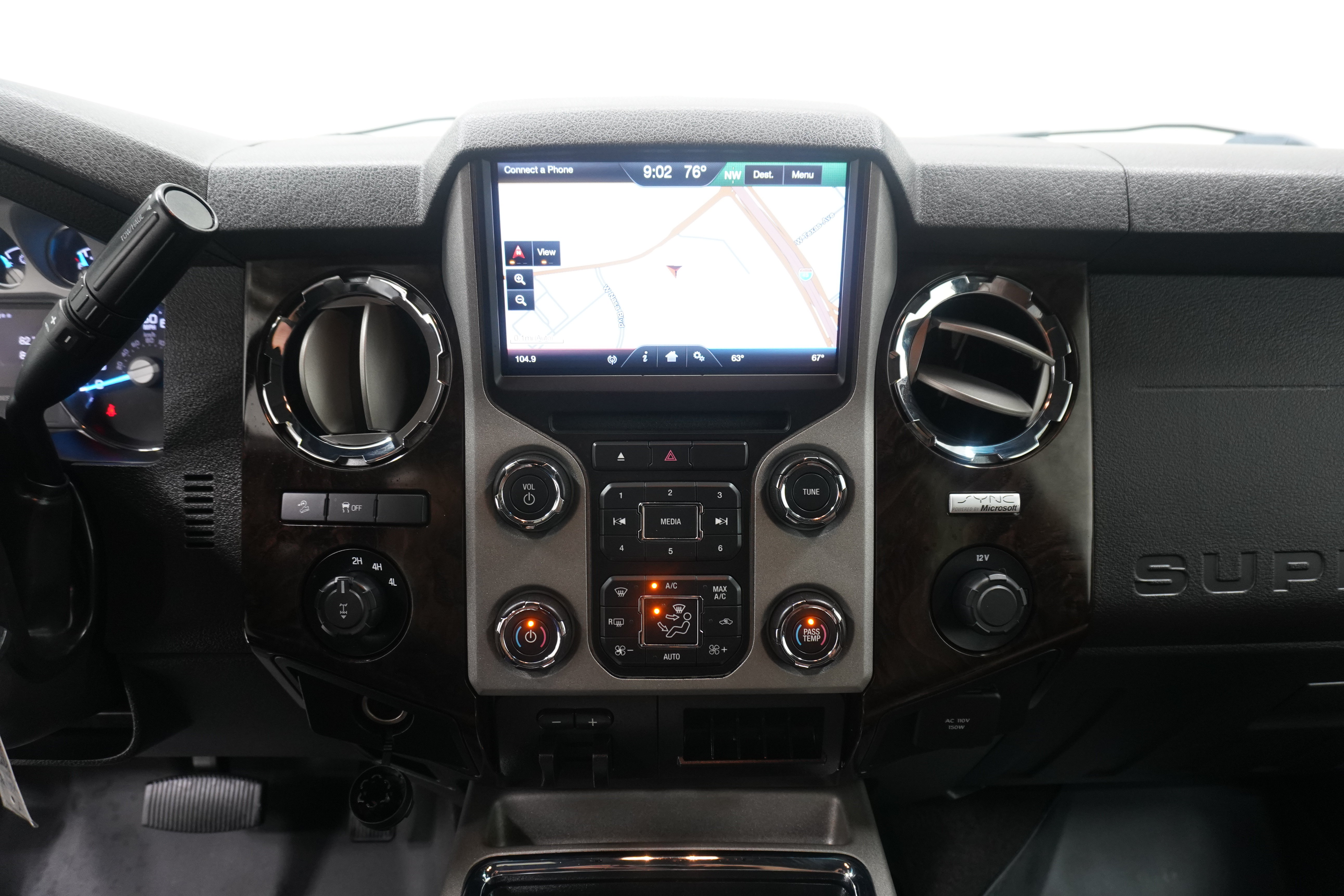 Used 2013 Ford F250 Platinum w/ FX4 Off Road Pkg AWD/4WD image 21