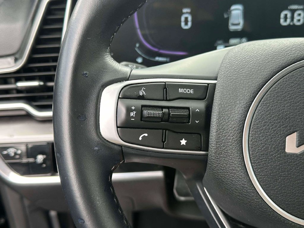 Used 2024 Kia Sportage EX AWD/4WD image 21