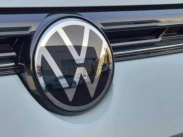 New 2026 Volkswagen Taos SE AWD/4WD image 11