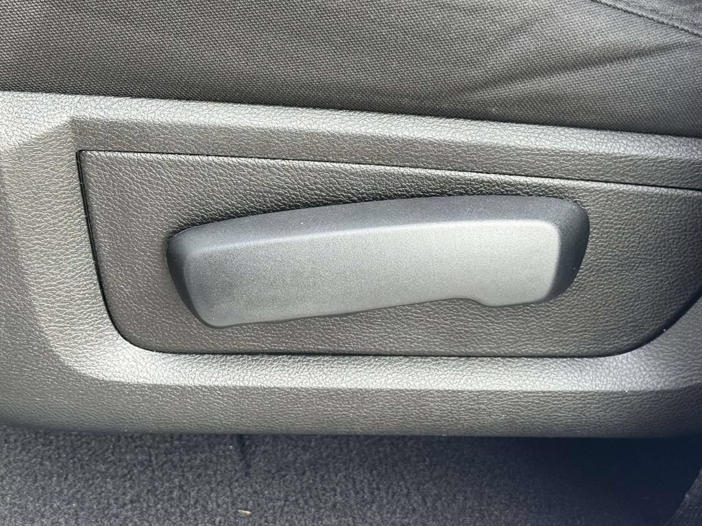 Used 2020 RAM 1500 Warlock AWD/4WD image 28