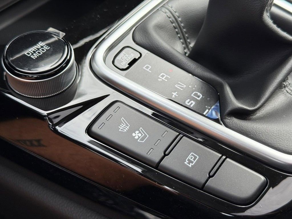 New 2026 Kia Seltos SX w/ SX Sunroof Package image 16