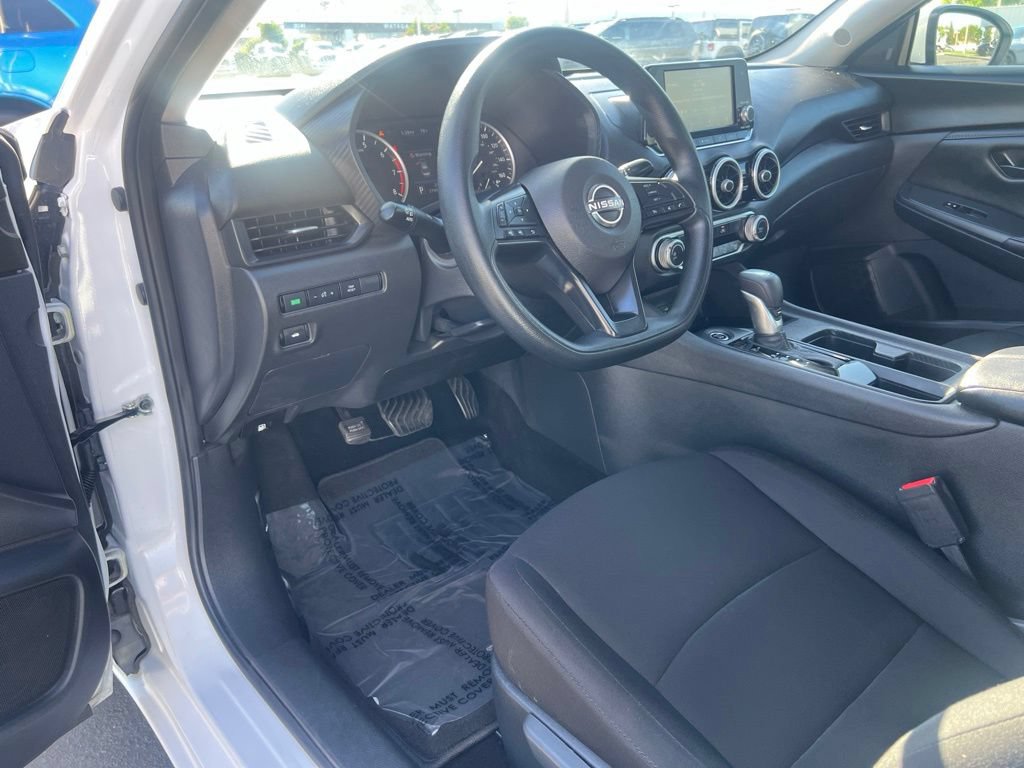 Used 2025 Nissan Sentra S FWD image 27