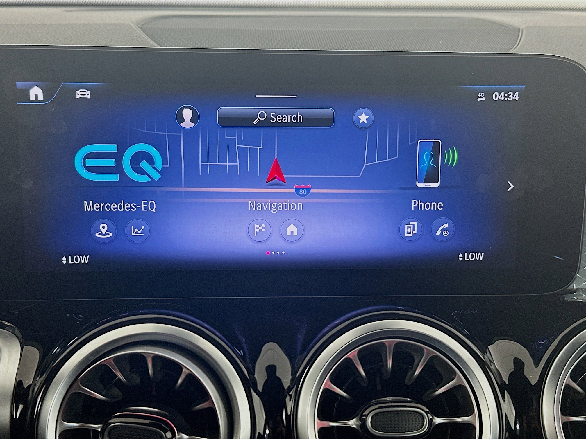 Used 2024 Mercedes-Benz EQB 250+ image 21