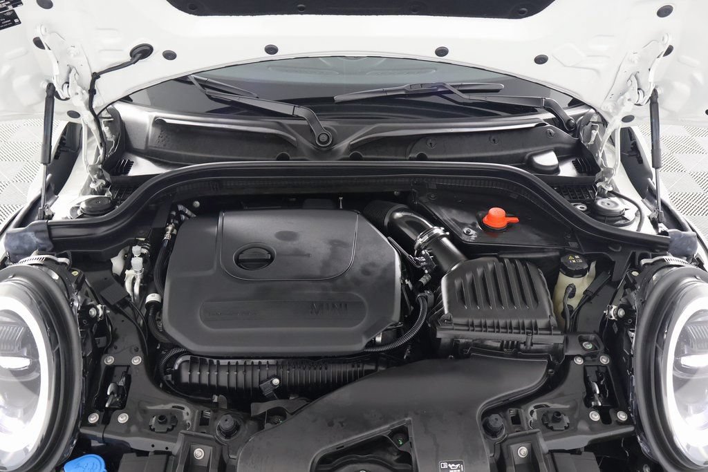Used 2024 MINI Cooper S w/ Signature Upholstery Package FWD image 16