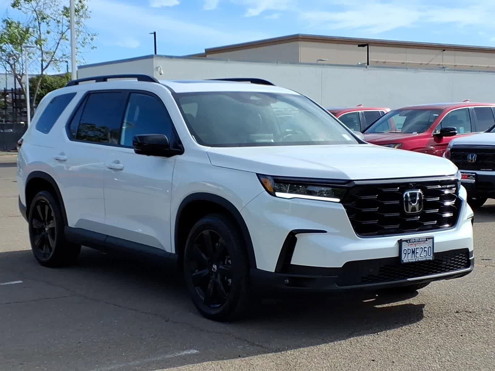 Certified 2025 Honda Pilot Black Edition video 3