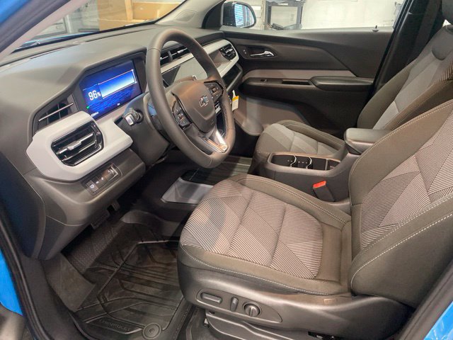 New 2027 Chevrolet Bolt LT w/ Comfort Package FWD image 17