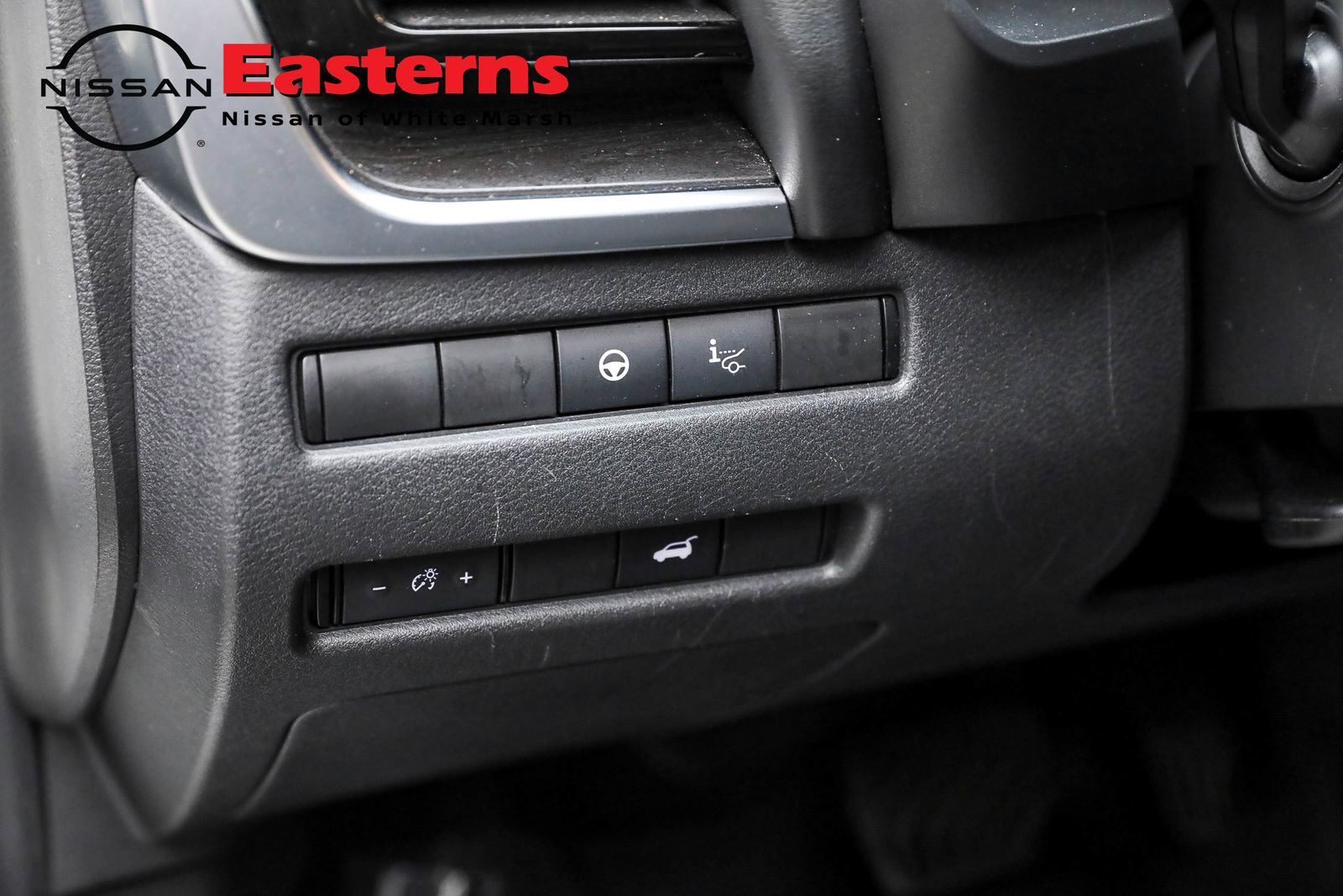 Used 2021 Nissan Rogue Platinum image 33