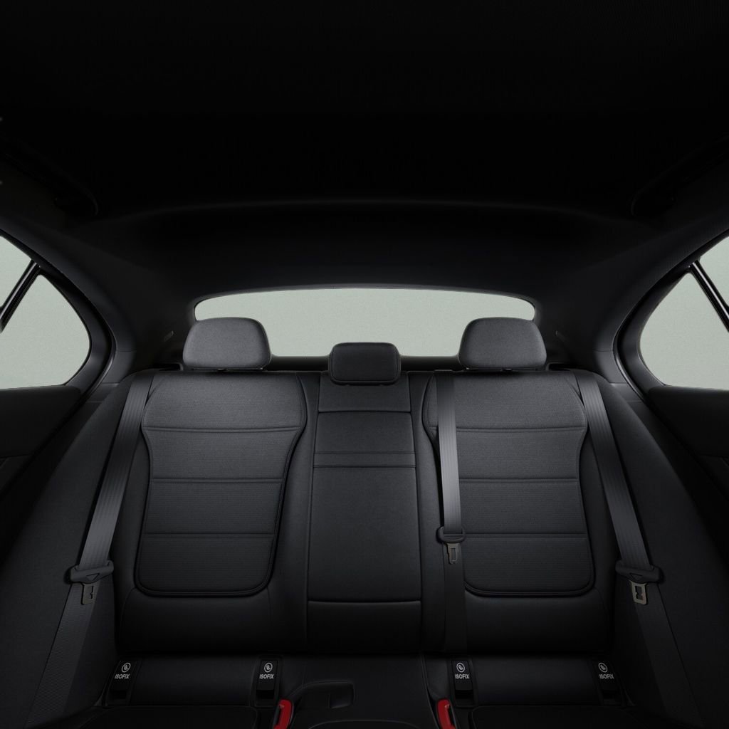 Used 2025 Mercedes-Benz C 300 Sedan image 44