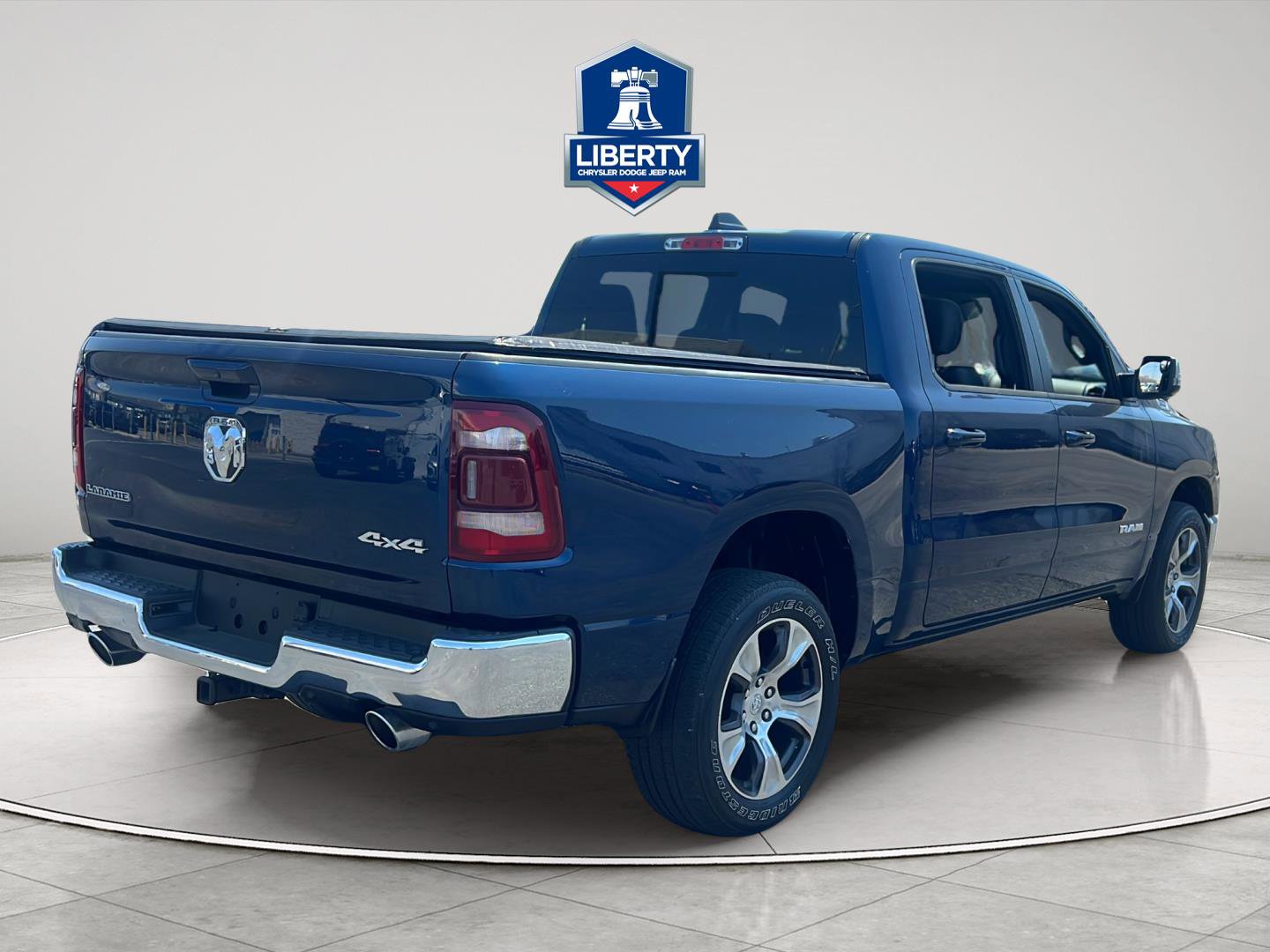Used 2023 RAM 1500 Laramie AWD/4WD image 33