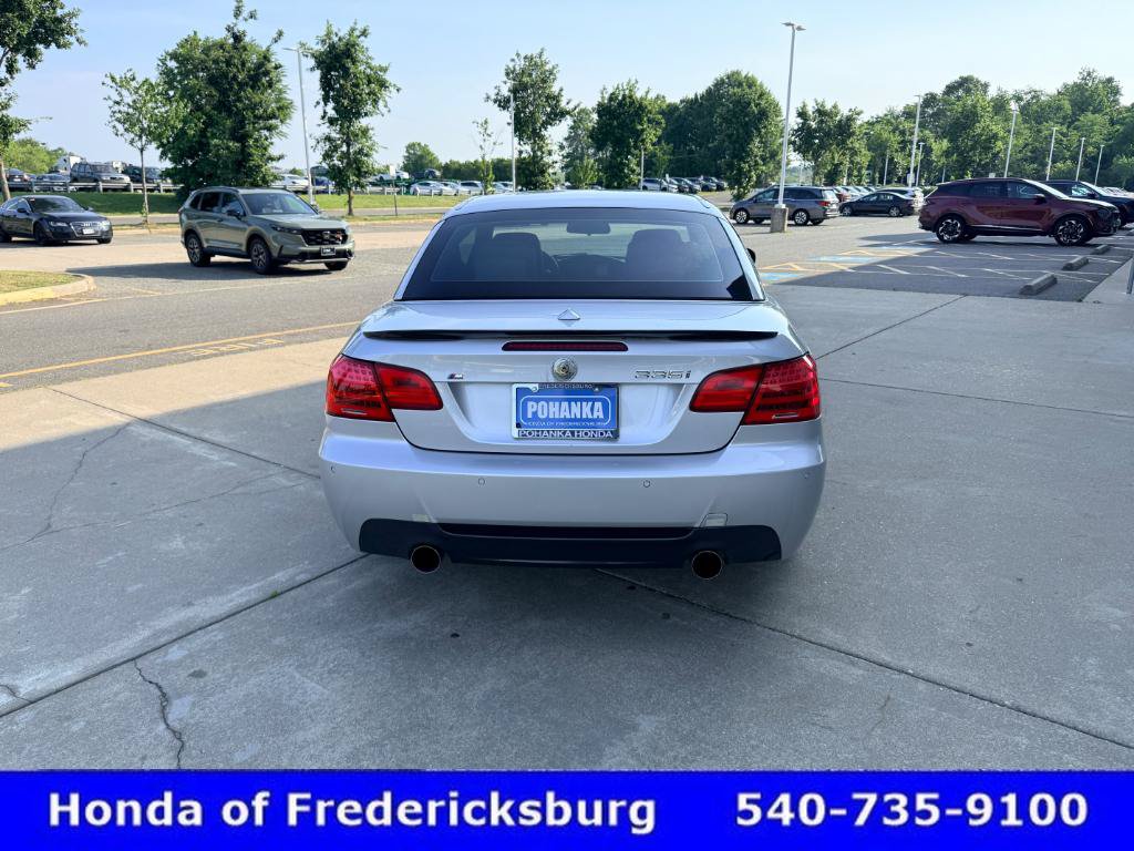 Used 2012 BMW 335i Convertible RWD image 4