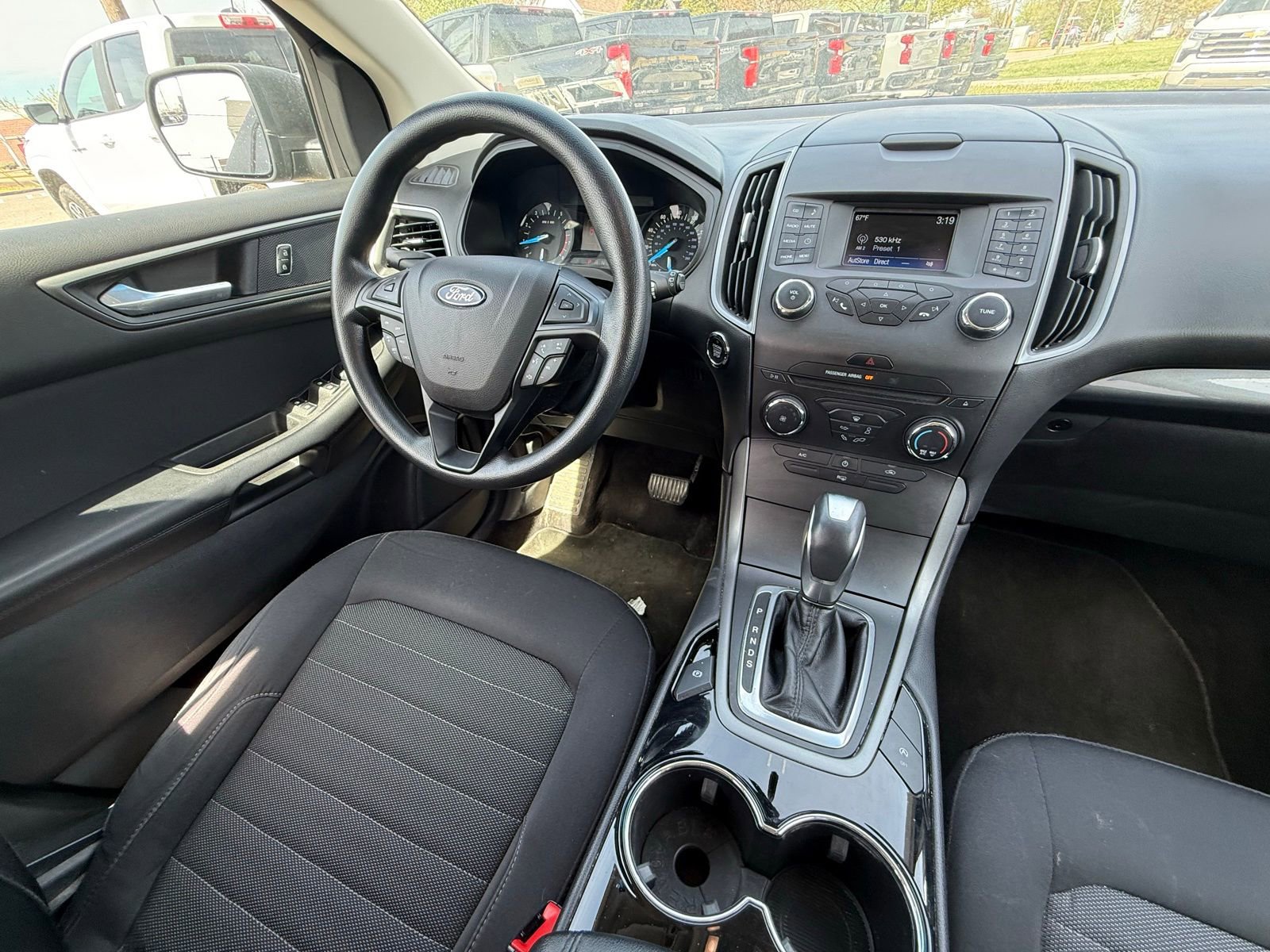 Used 2016 Ford Edge SE image 3
