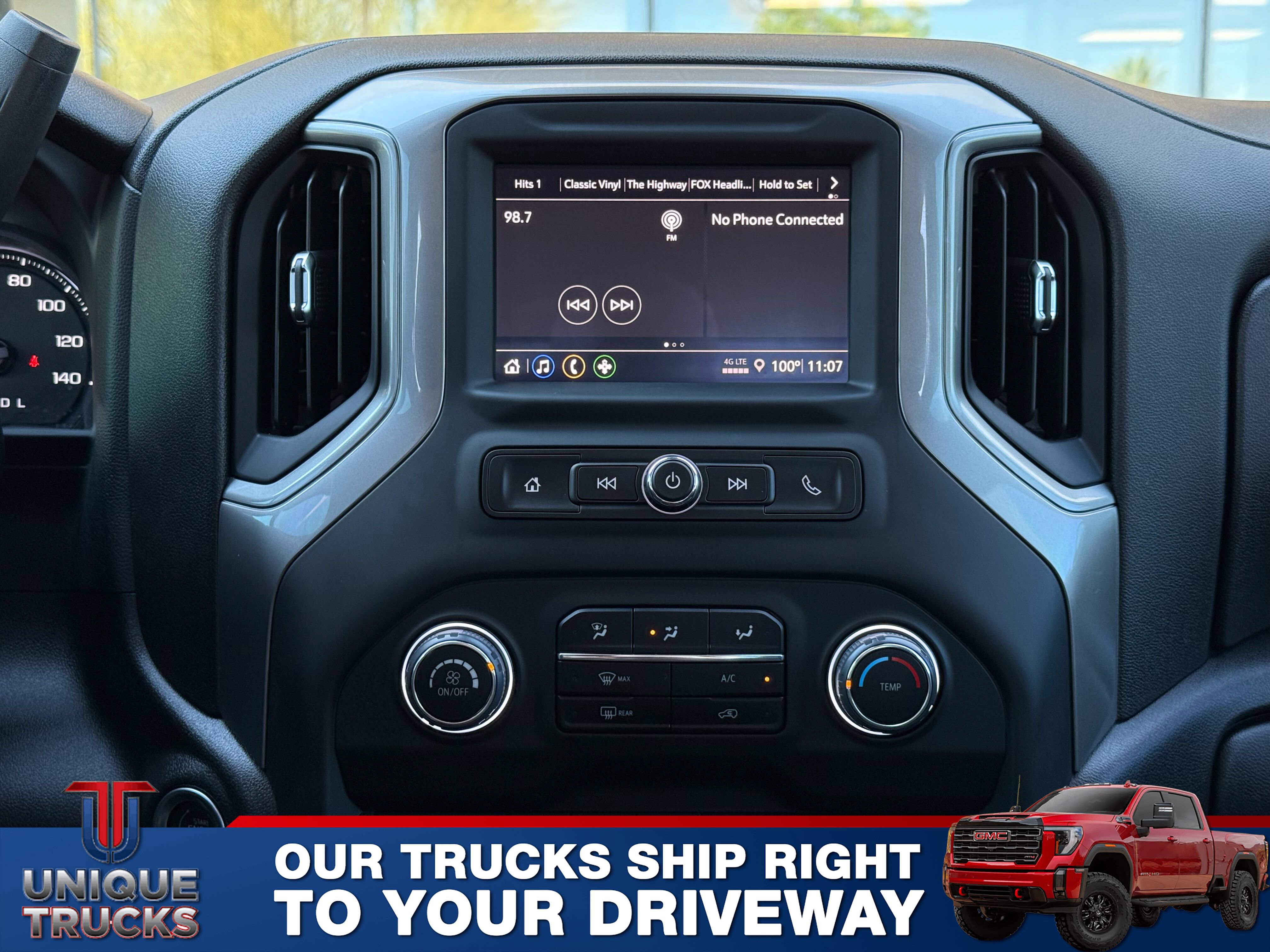 Used 2025 Chevrolet Silverado 2500 Custom w/ Custom Value Package image 32