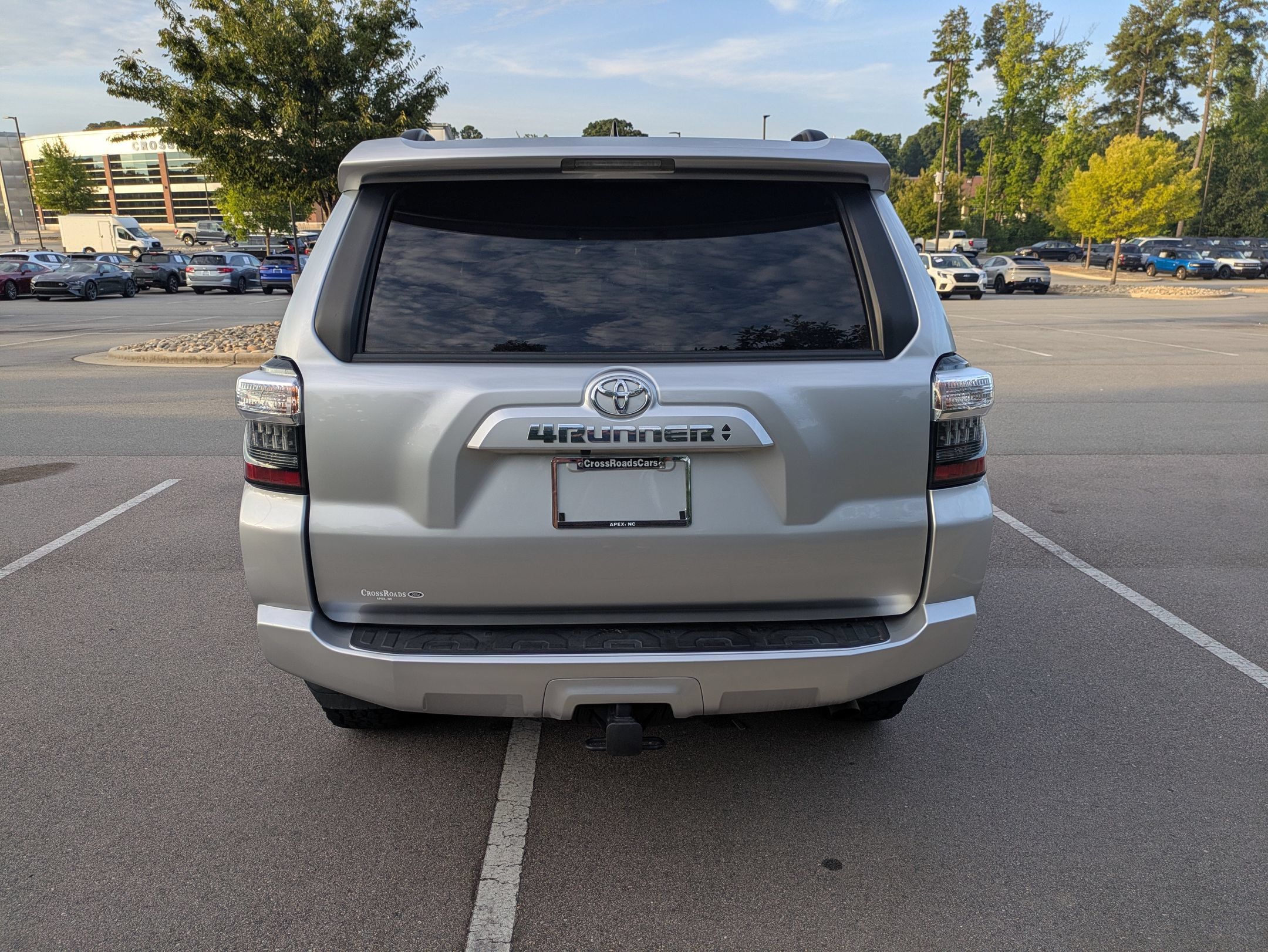 Used 2023 Toyota 4Runner SR5 Premium AWD/4WD image 5