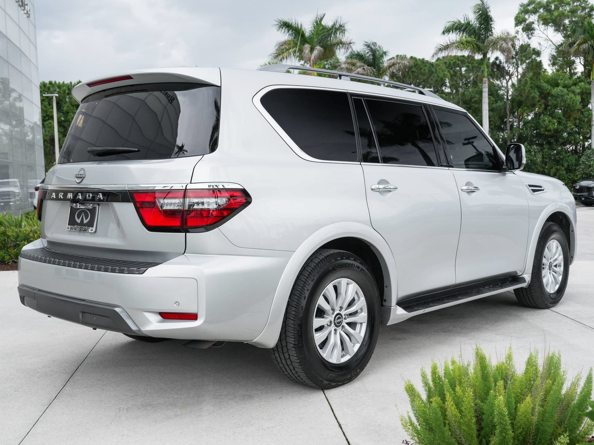 Used 2023 Nissan Armada SV w/ Cargo Package AWD/4WD image 26