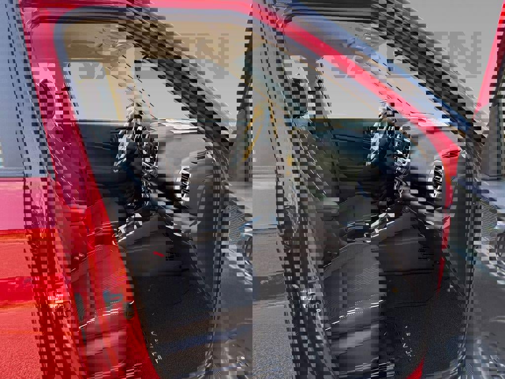 New 2025 Hyundai Venue Limited image 30