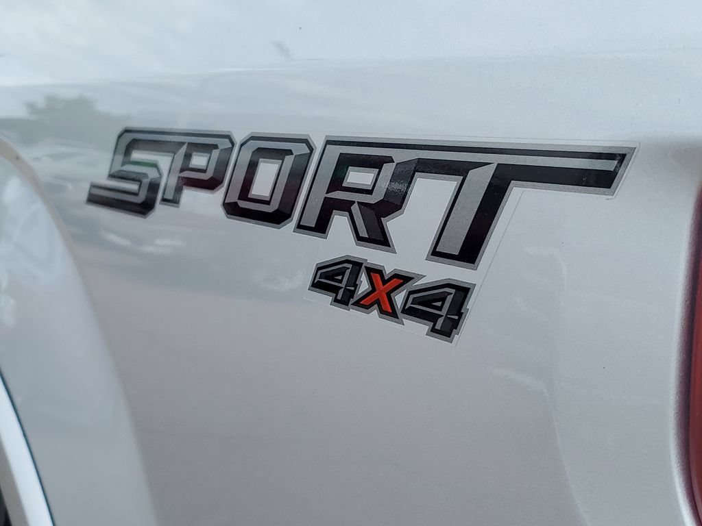 Used 2019 Ford F150 XLT w/ Equipment Group 302A Luxury AWD/4WD image 36