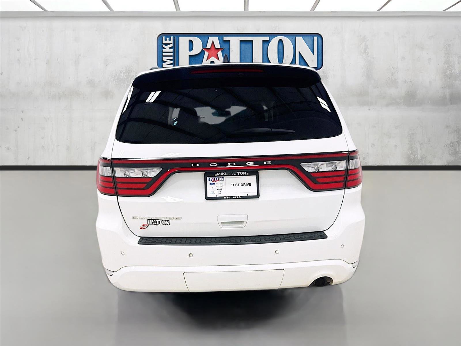 Used 2022 Dodge Durango SXT w/ Anodized Platinum Package image 6