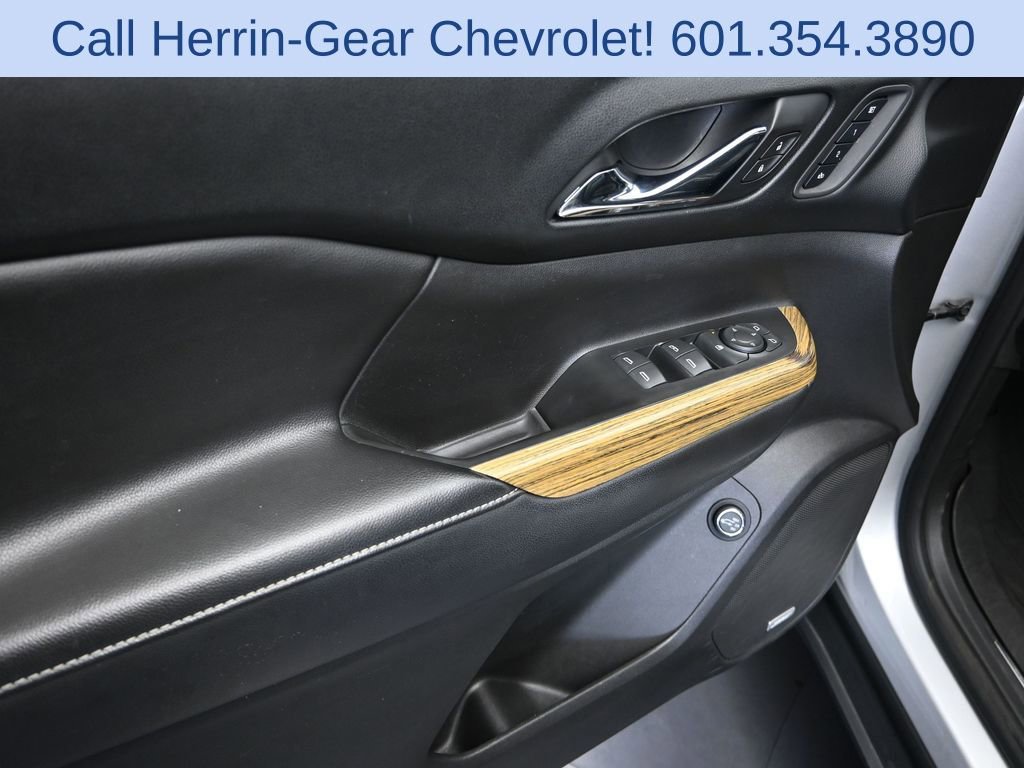 Used 2017 GMC Acadia Denali w/ Technology Package image 11