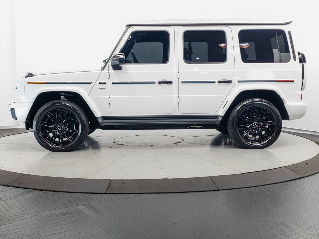 Certified 2025 Mercedes-Benz G 580 w/ EQ Technology image 4