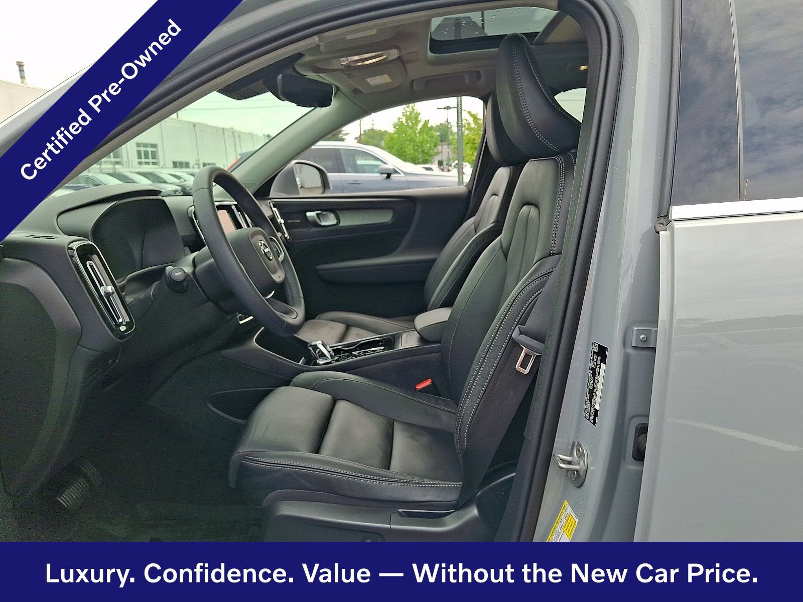 Certified 2024 Volvo XC40 B5 Plus w/ Protection Package Premier AWD/4WD image 14