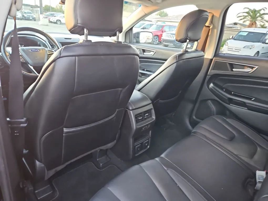 Used 2015 Ford Edge Titanium w/ Equipment Group 302A image 27