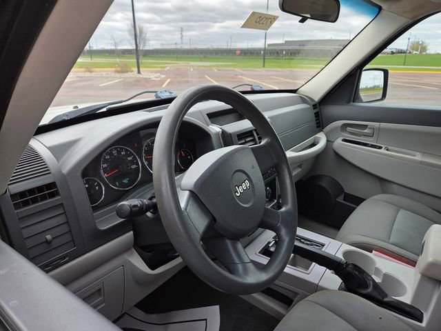 Used 2008 Jeep Liberty Sport w/ Popular Equipment Group AWD/4WD image 12