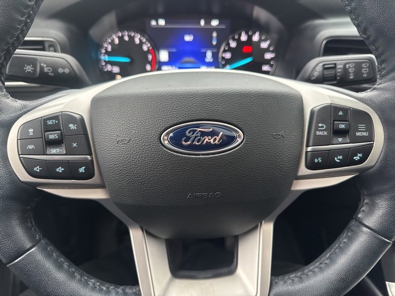Used 2022 Ford Explorer XLT w/ Equipment Group 202A image 17