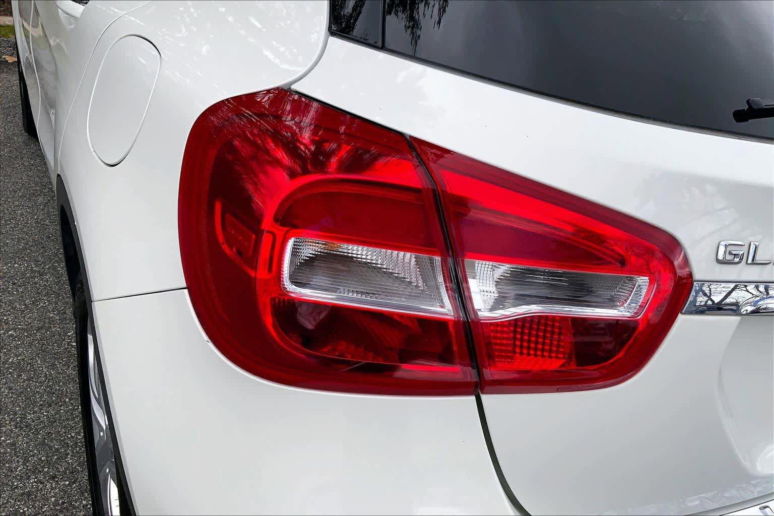 Used 2016 Mercedes-Benz GLA 250 4MATIC image 28