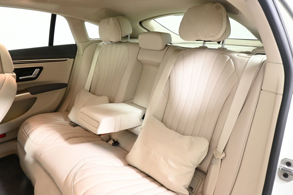 Used 2023 Mercedes-Benz EQS 450+ 4MATIC Sedan image 4