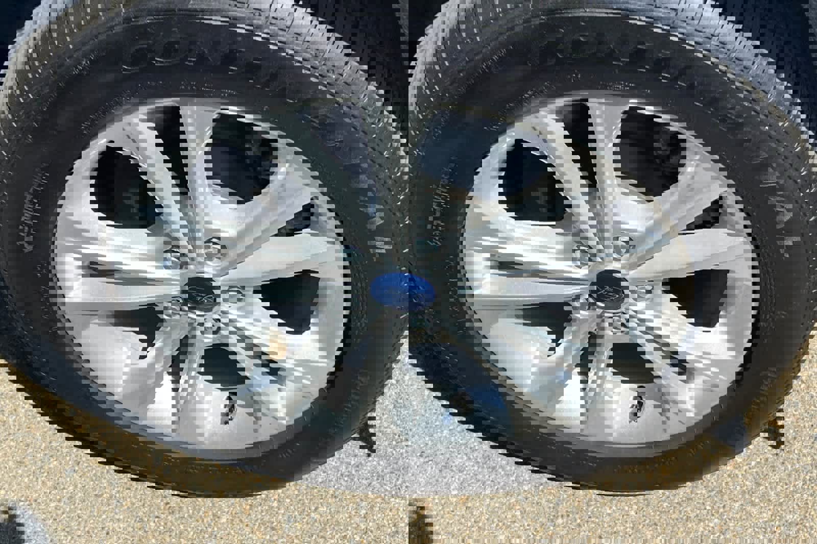 Used 2017 Ford Escape SE image 22