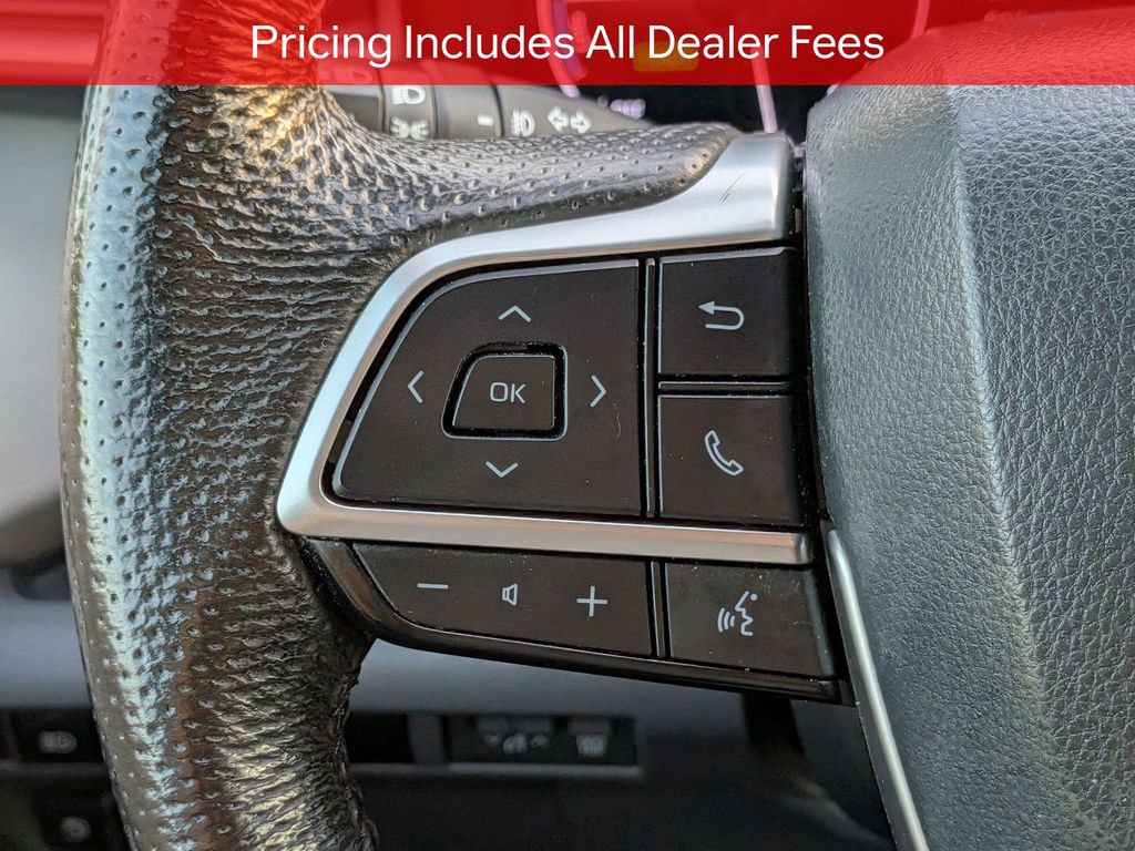 Certified 2023 Toyota Sienna Limited FWD image 29