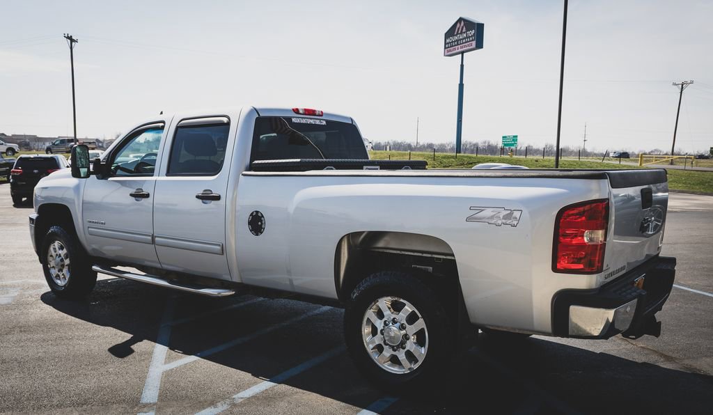 Used 2012 Chevrolet Silverado 3500 LT w/ Interior Plus Package image 18
