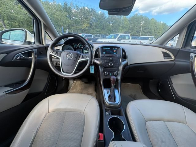 Used 2015 Buick Verano Convenience FWD image 12