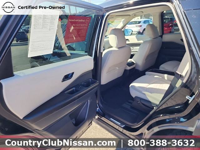 Certified 2023 Nissan Pathfinder SV w/ SV Premium Package AWD/4WD image 23