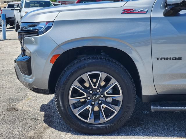 Used 2023 Chevrolet Tahoe Z71 w/ Luxury Package AWD/4WD image 8