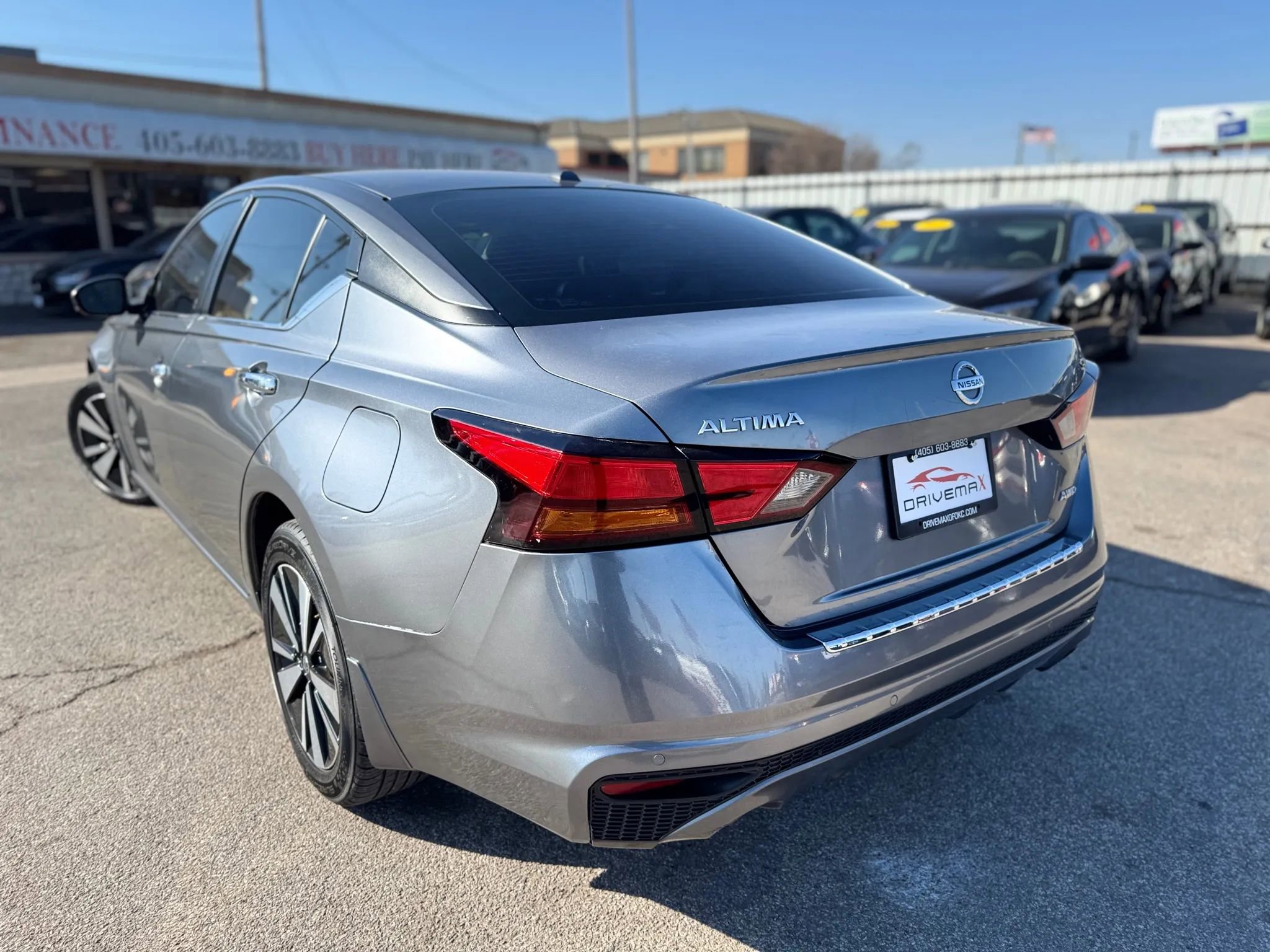 Used 2022 Nissan Altima 2.5 SV w/ SV Premium Package image 5