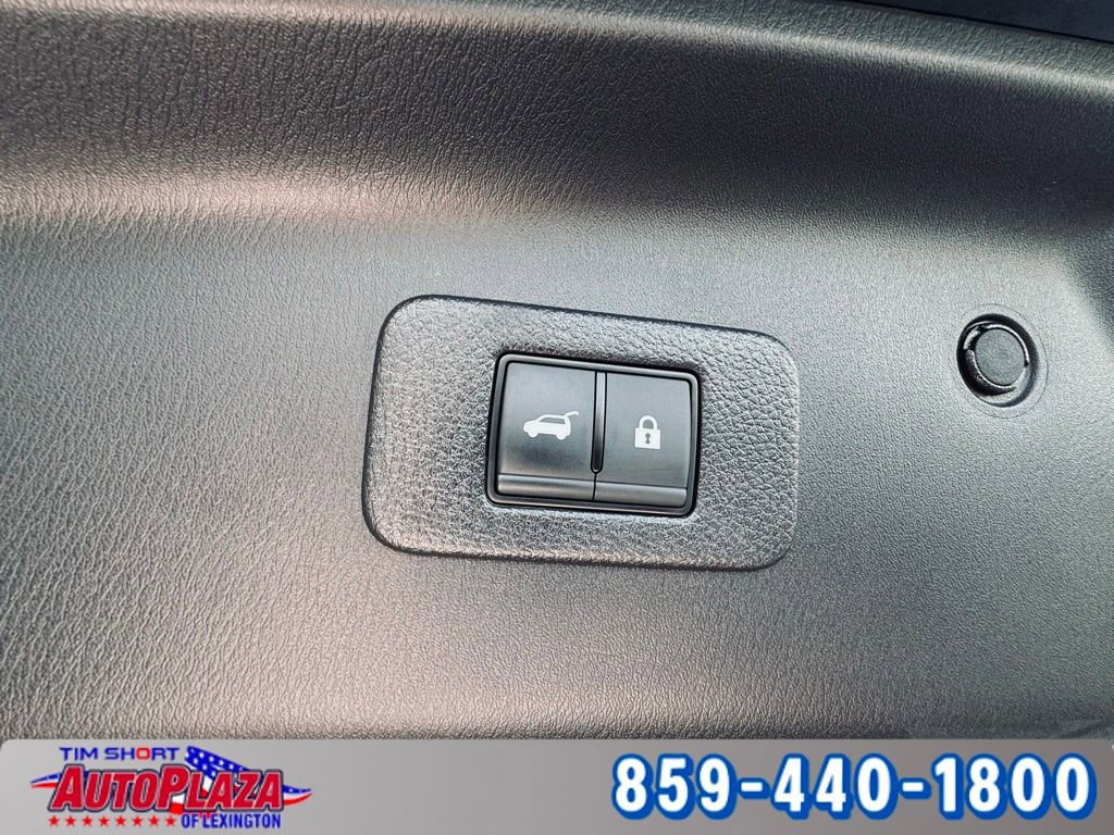 Used 2024 Nissan Armada Platinum w/ Captain's Chairs Package image 50