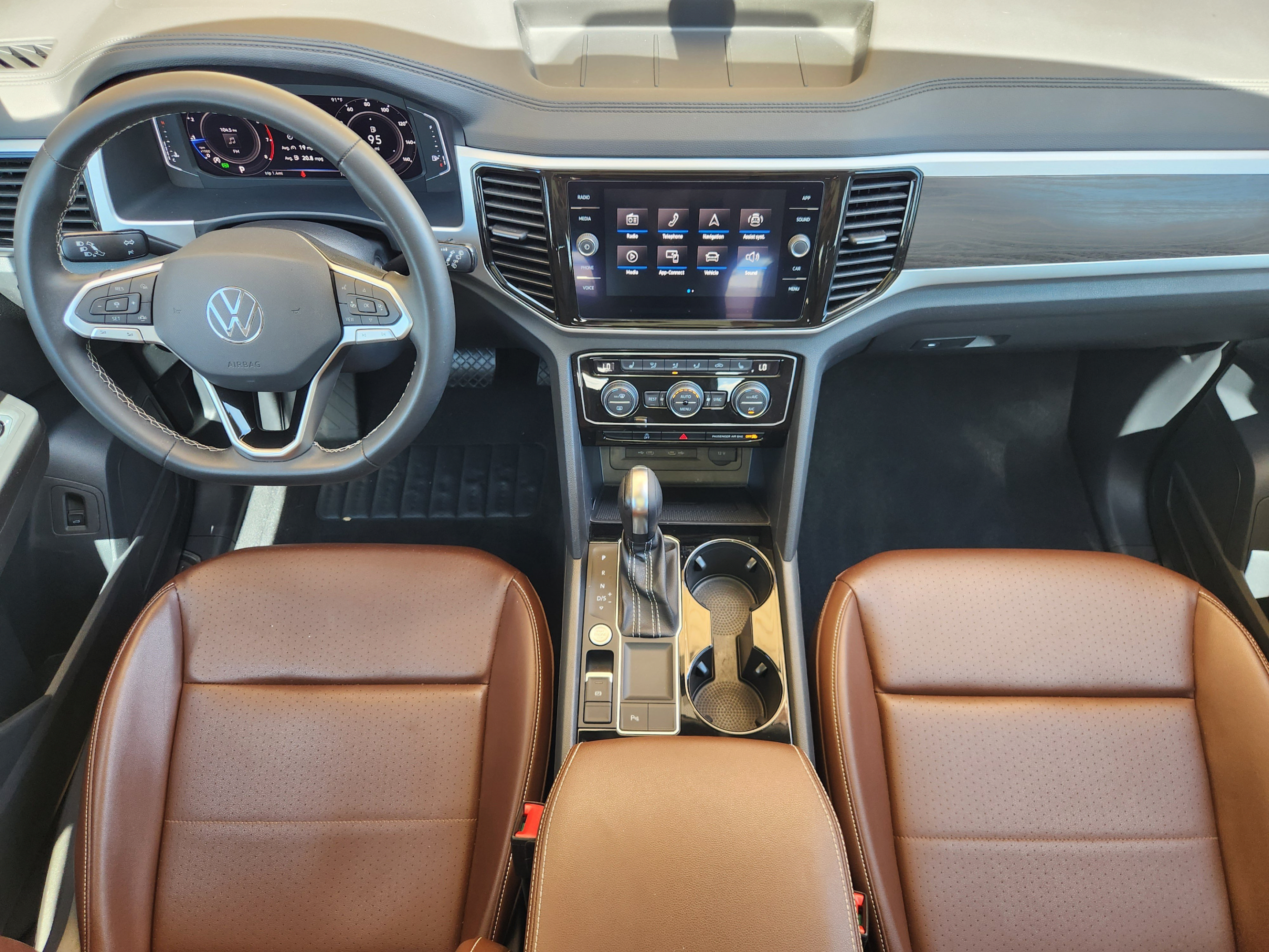 Used 2022 Volkswagen Atlas SE w/ Panoramic Sunroof Package FWD image 23